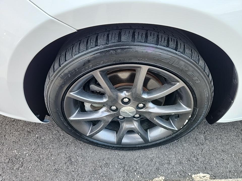 2015 Dodge Dart SE FWD