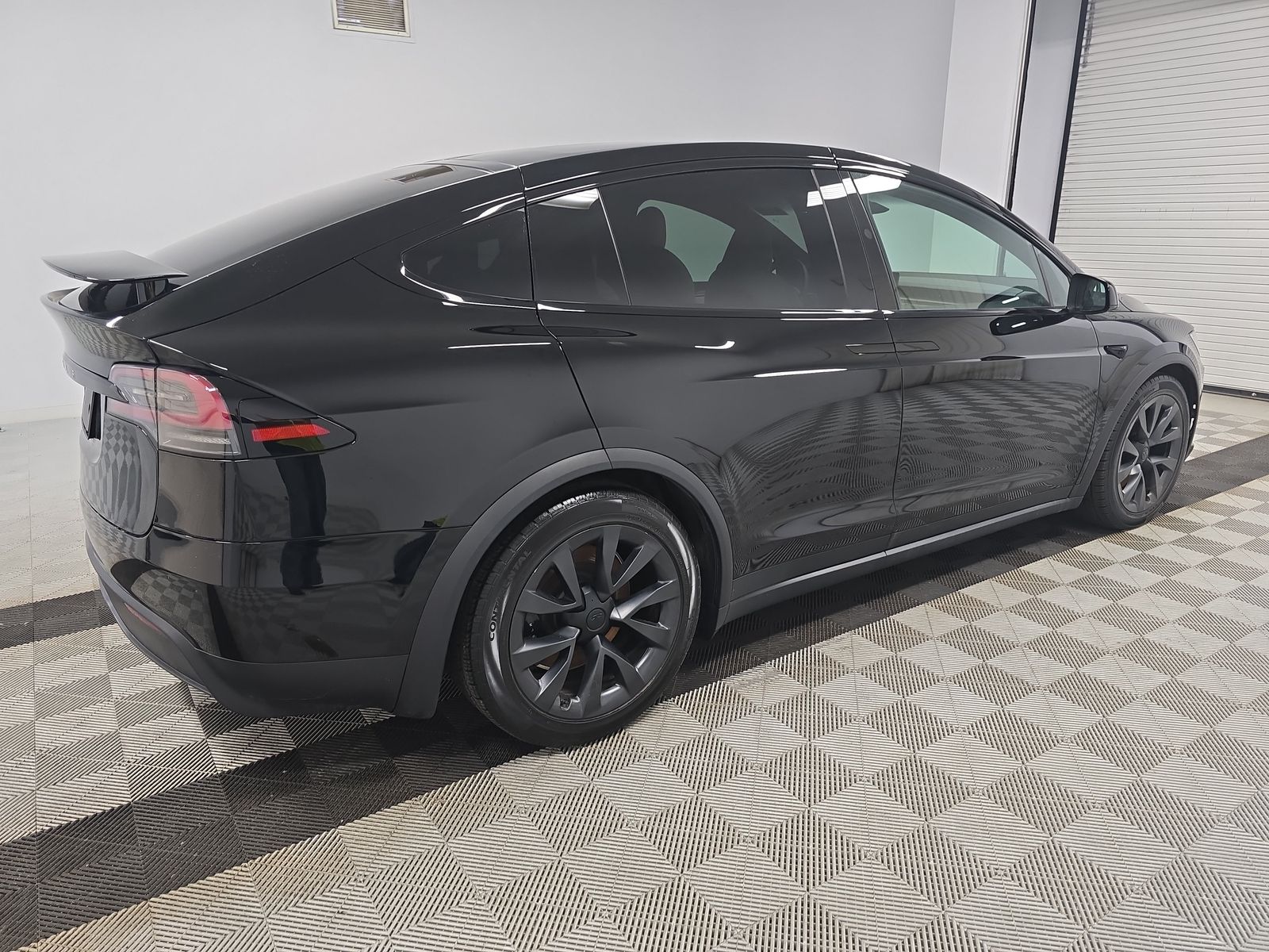 2023 Tesla Model X Base AWD