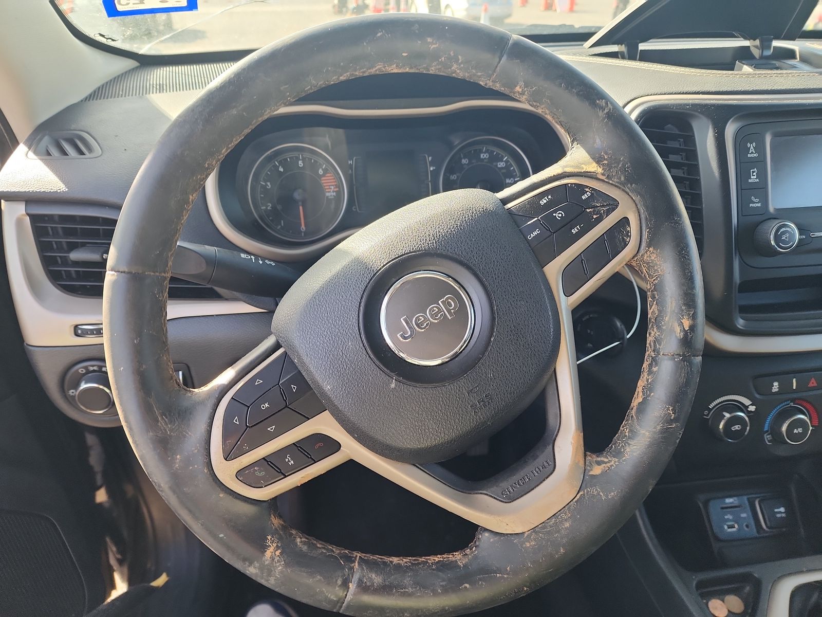 2017 Jeep Cherokee Sport FWD