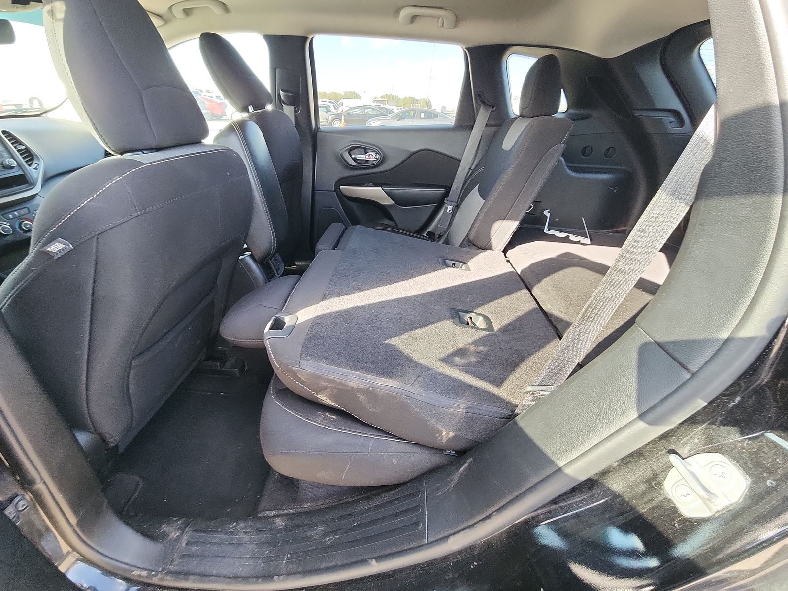 2017 Jeep Cherokee Sport FWD