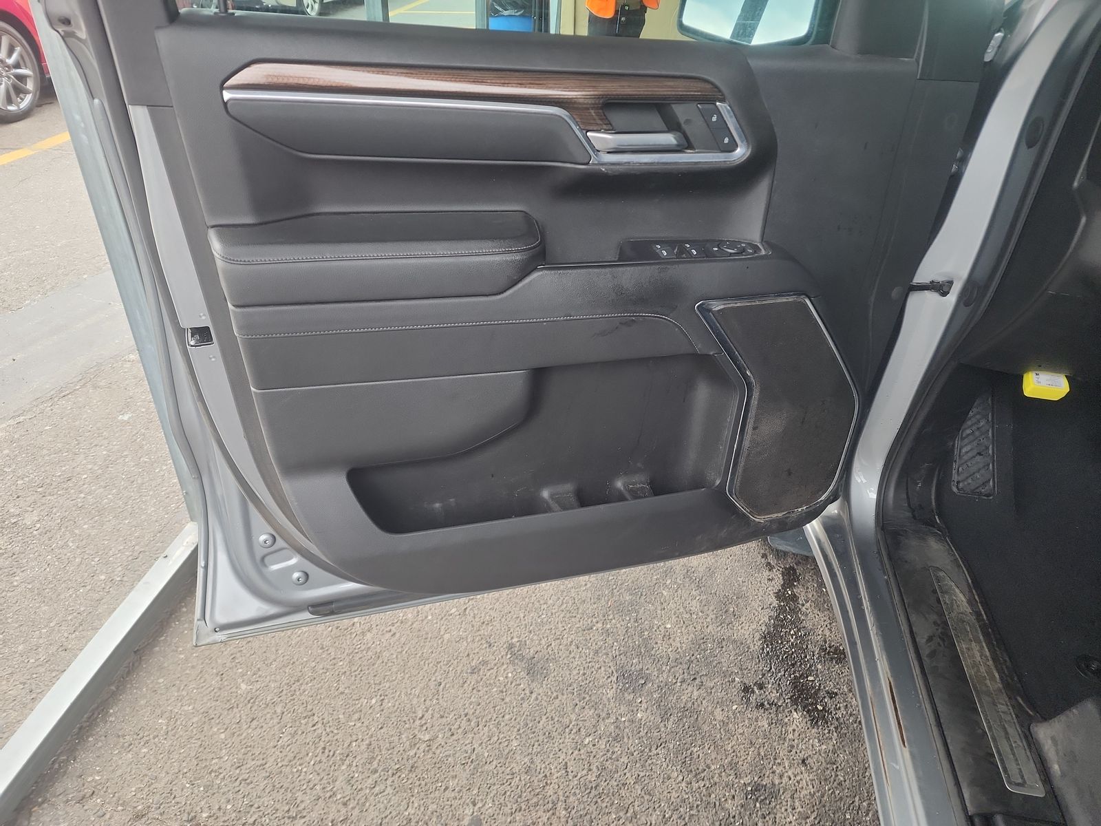 2023 Chevrolet Silverado 1500 LT AWD