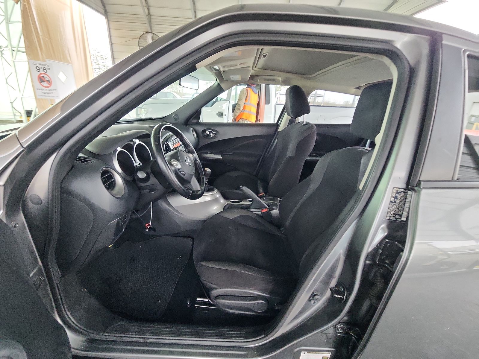 2012 Nissan JUKE SV FWD