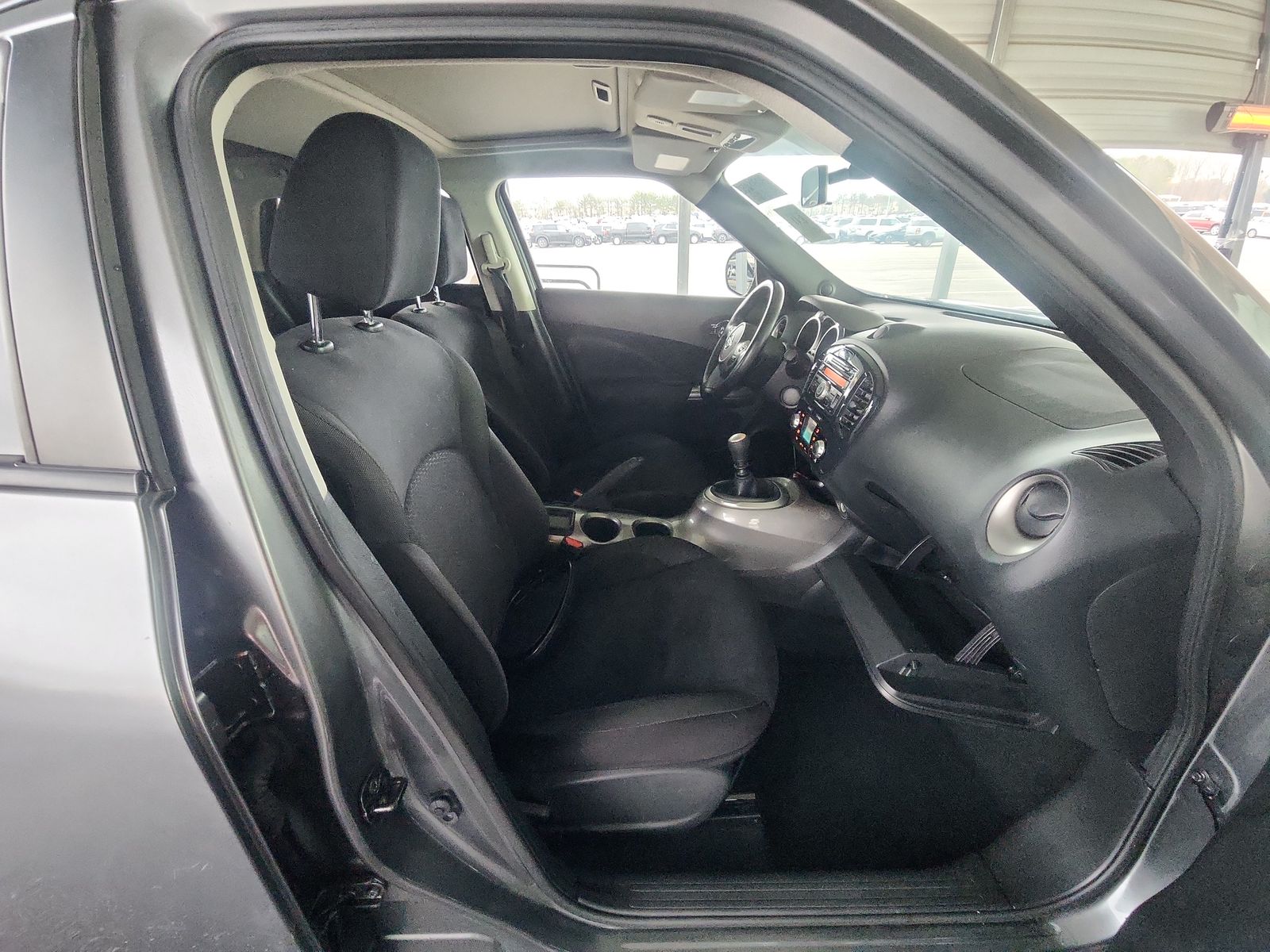 2012 Nissan JUKE SV FWD