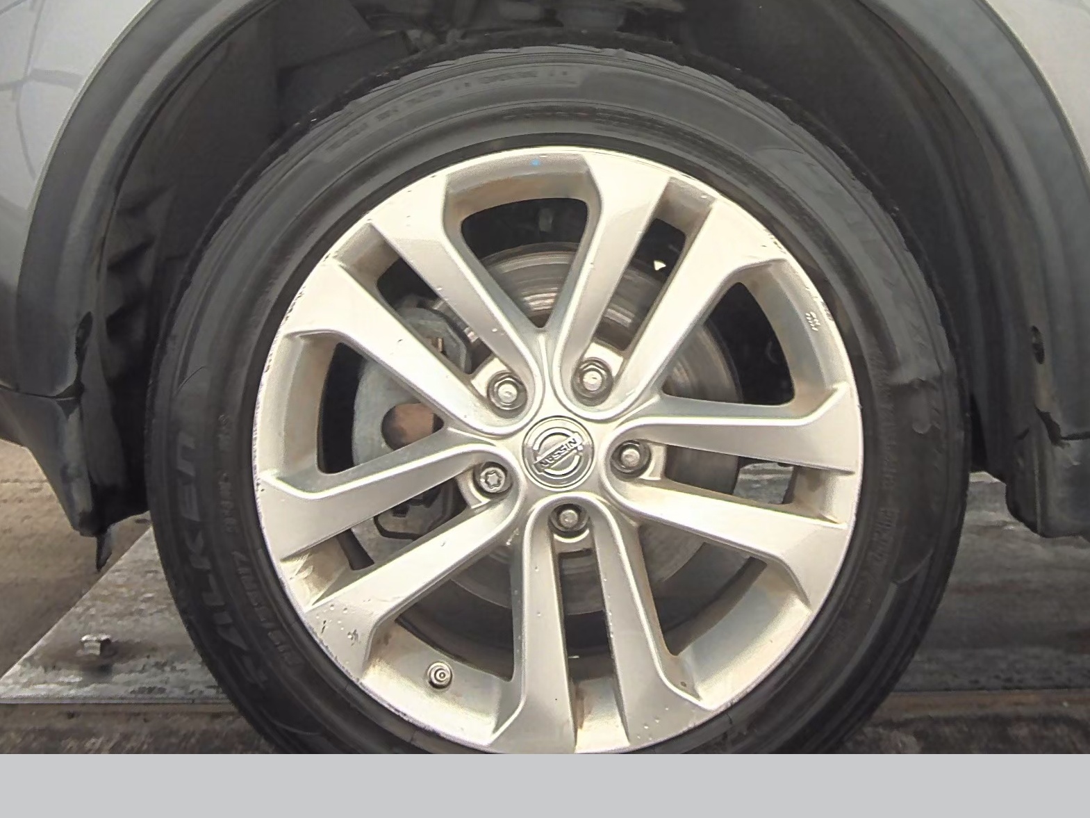 2012 Nissan JUKE SV FWD