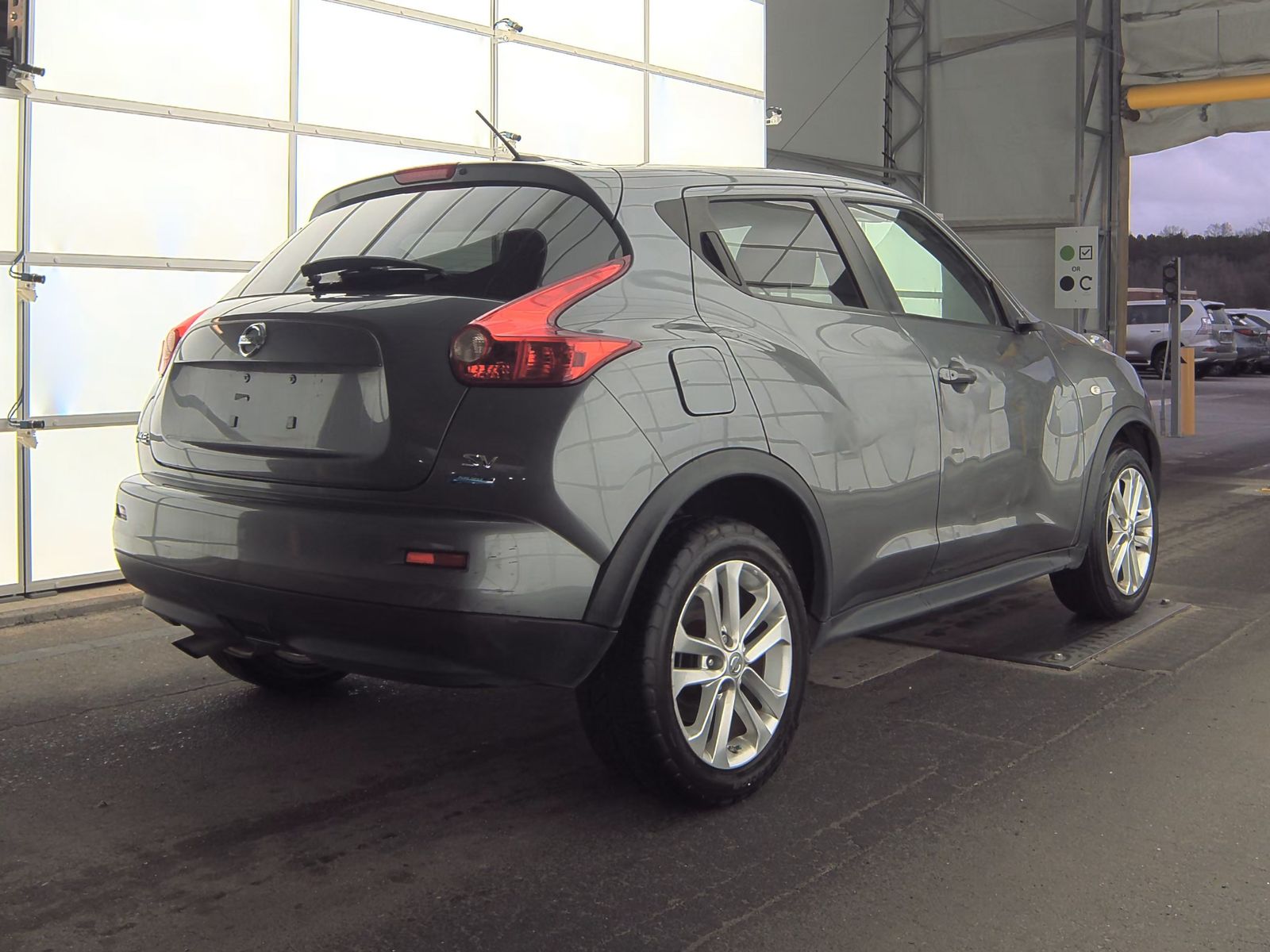 2012 Nissan JUKE SV FWD