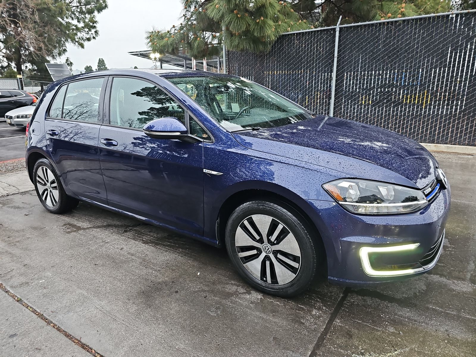 2019 Volkswagen Golf Electric SE FWD