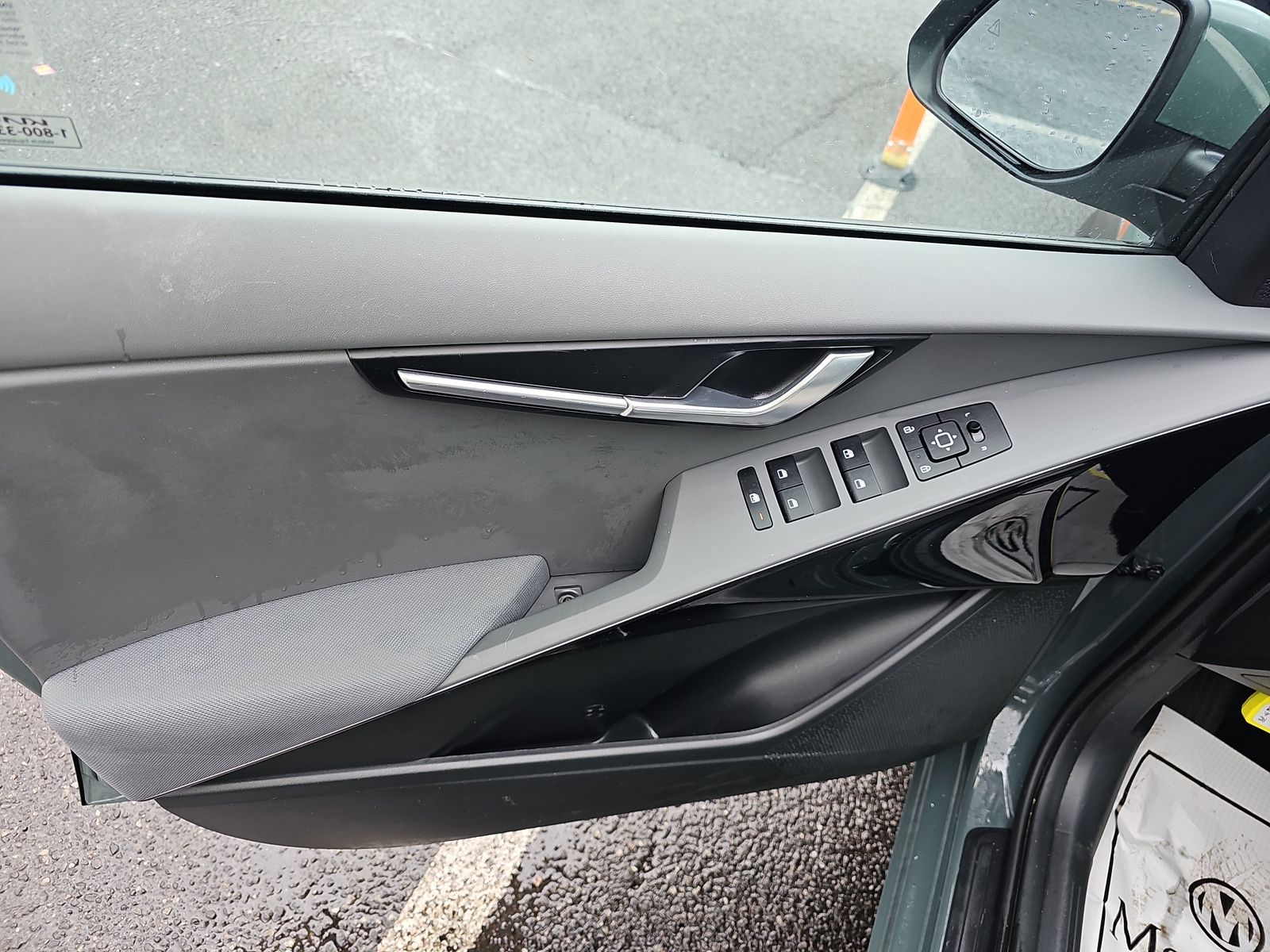 2023 Kia Niro EX FWD