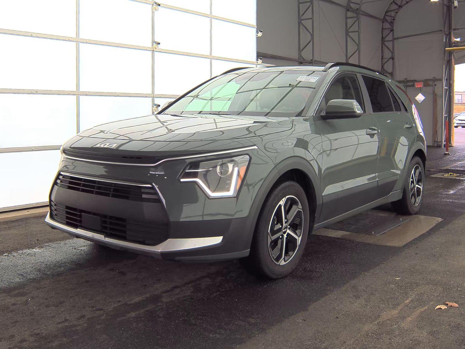 2023 Kia Niro EX FWD