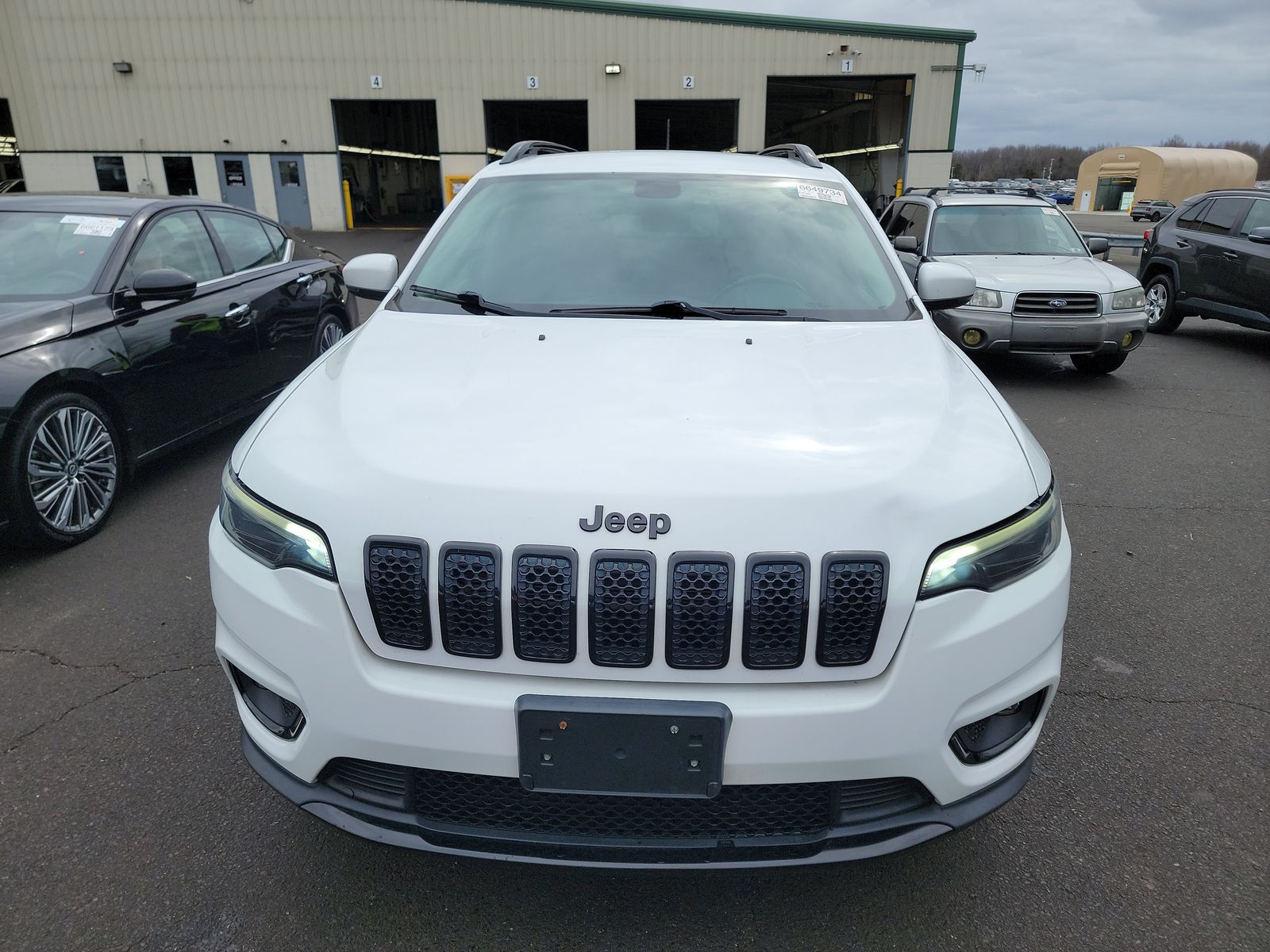 2019 Jeep Cherokee Latitude Altitude Edition AWD