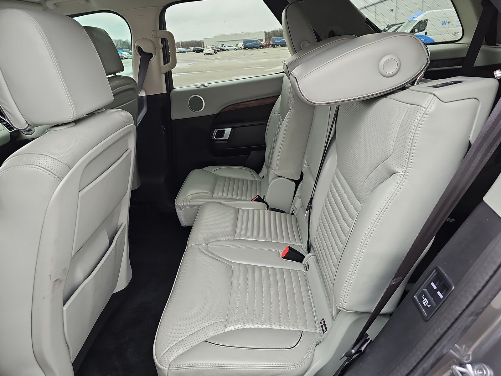 2019 Land Rover Discovery HSE Luxury AWD