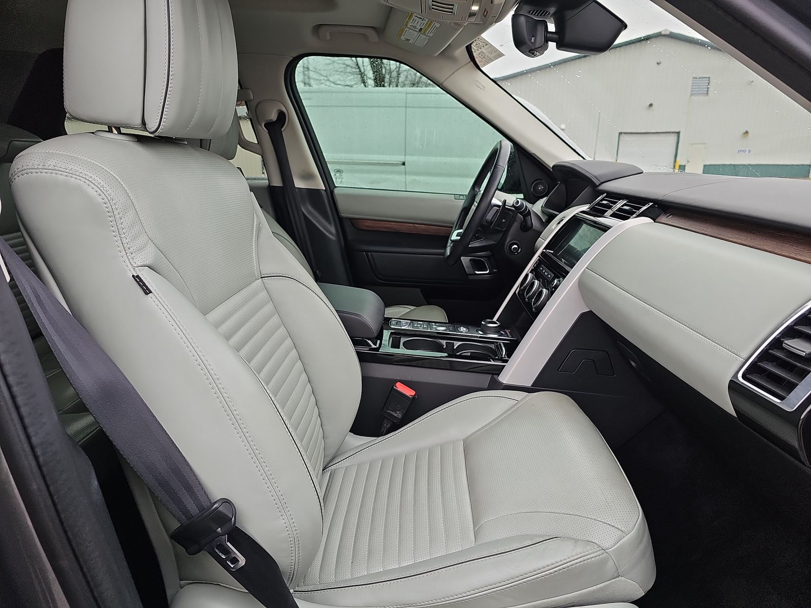 2019 Land Rover Discovery HSE Luxury AWD