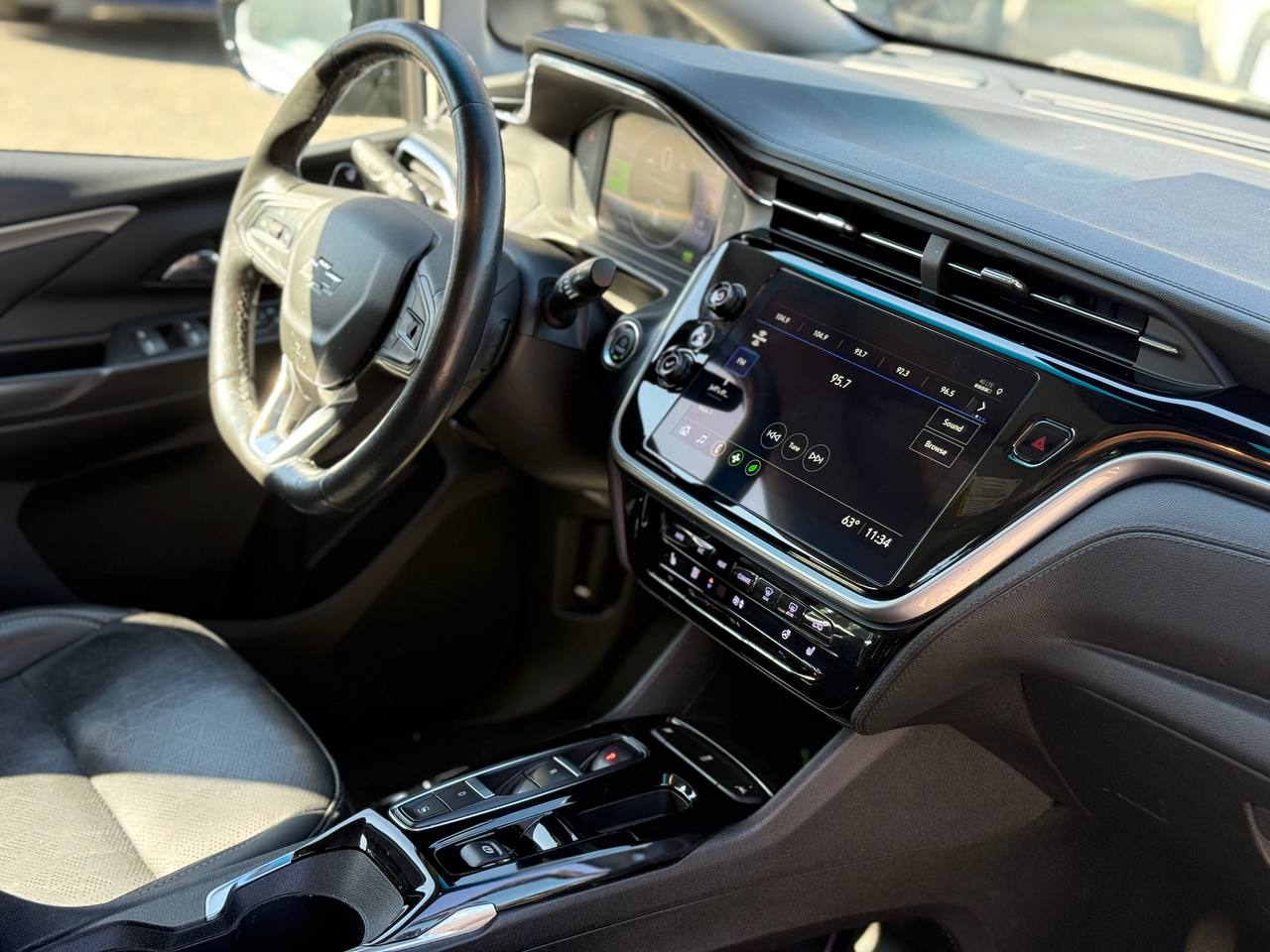 2023 Chevrolet Bolt EV 2LT FWD