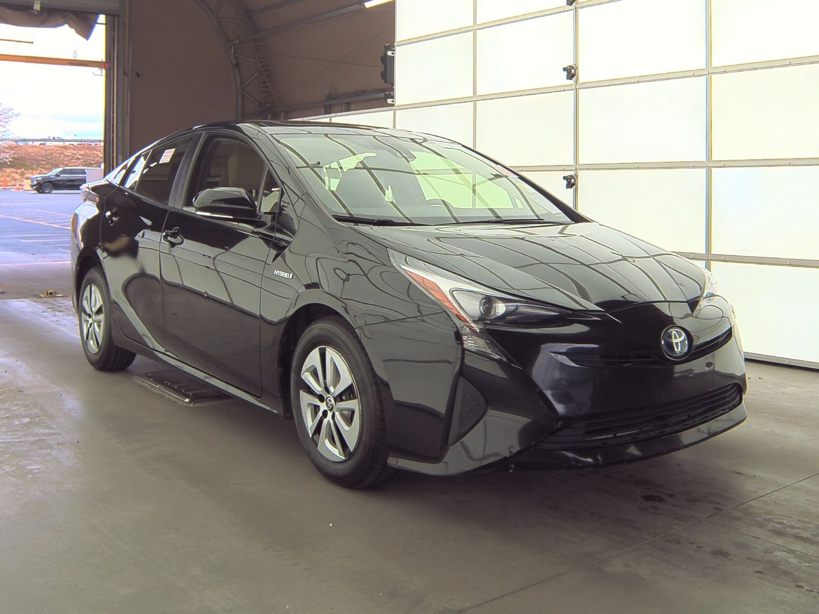 2016 Toyota Prius Three FWD