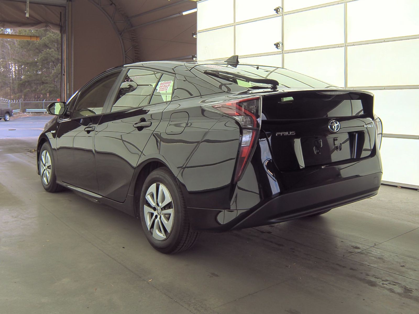 2016 Toyota Prius Three FWD