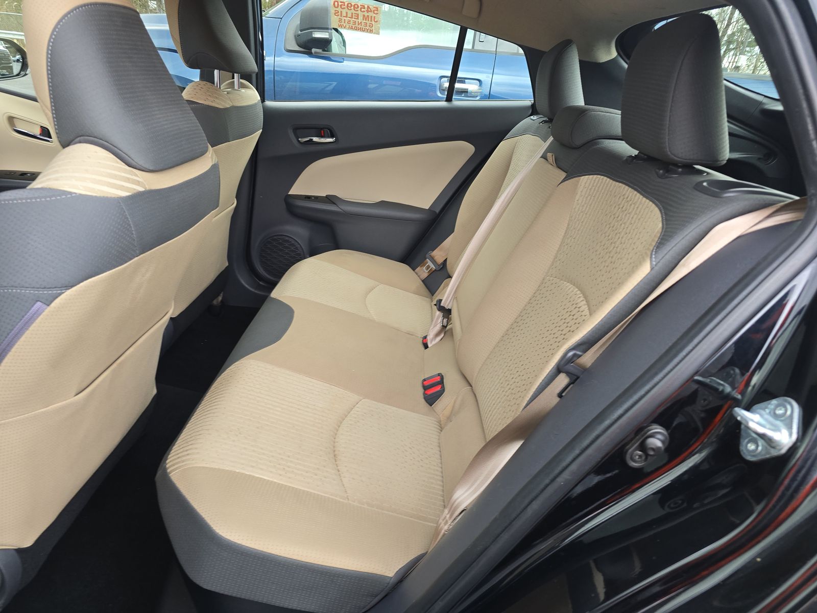 2016 Toyota Prius Three FWD