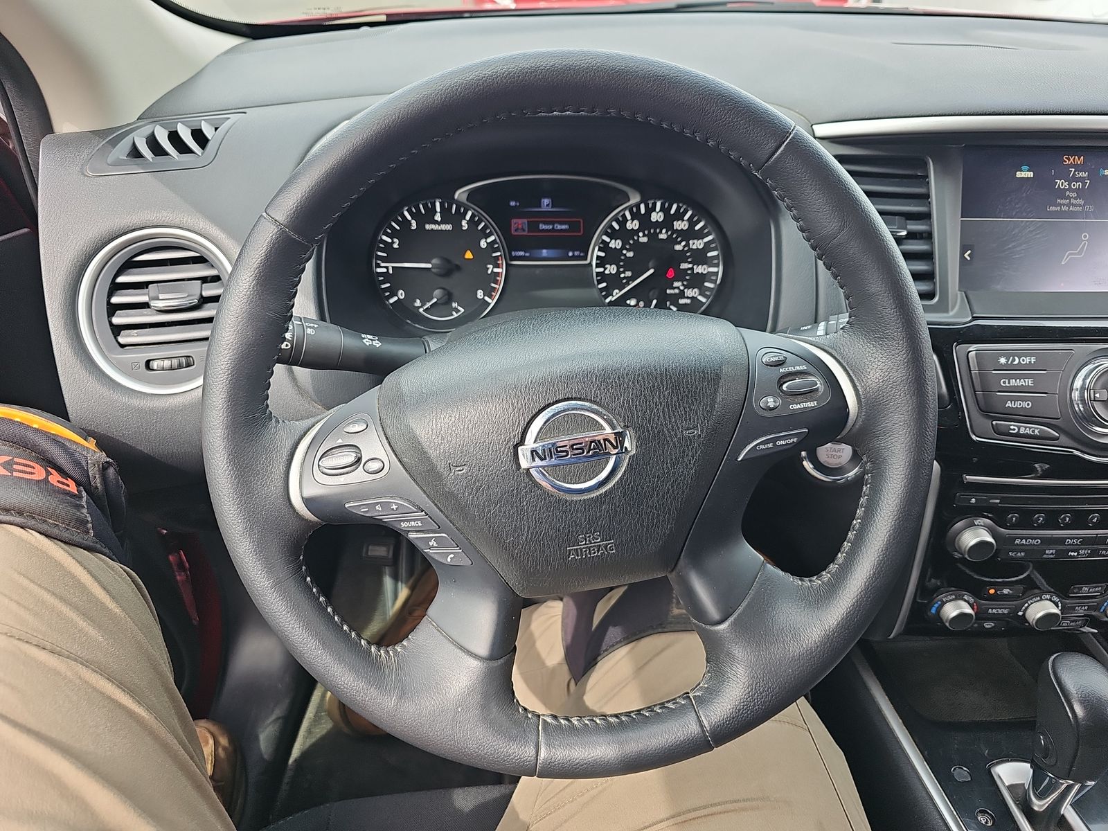 2020 Nissan Pathfinder SV FWD