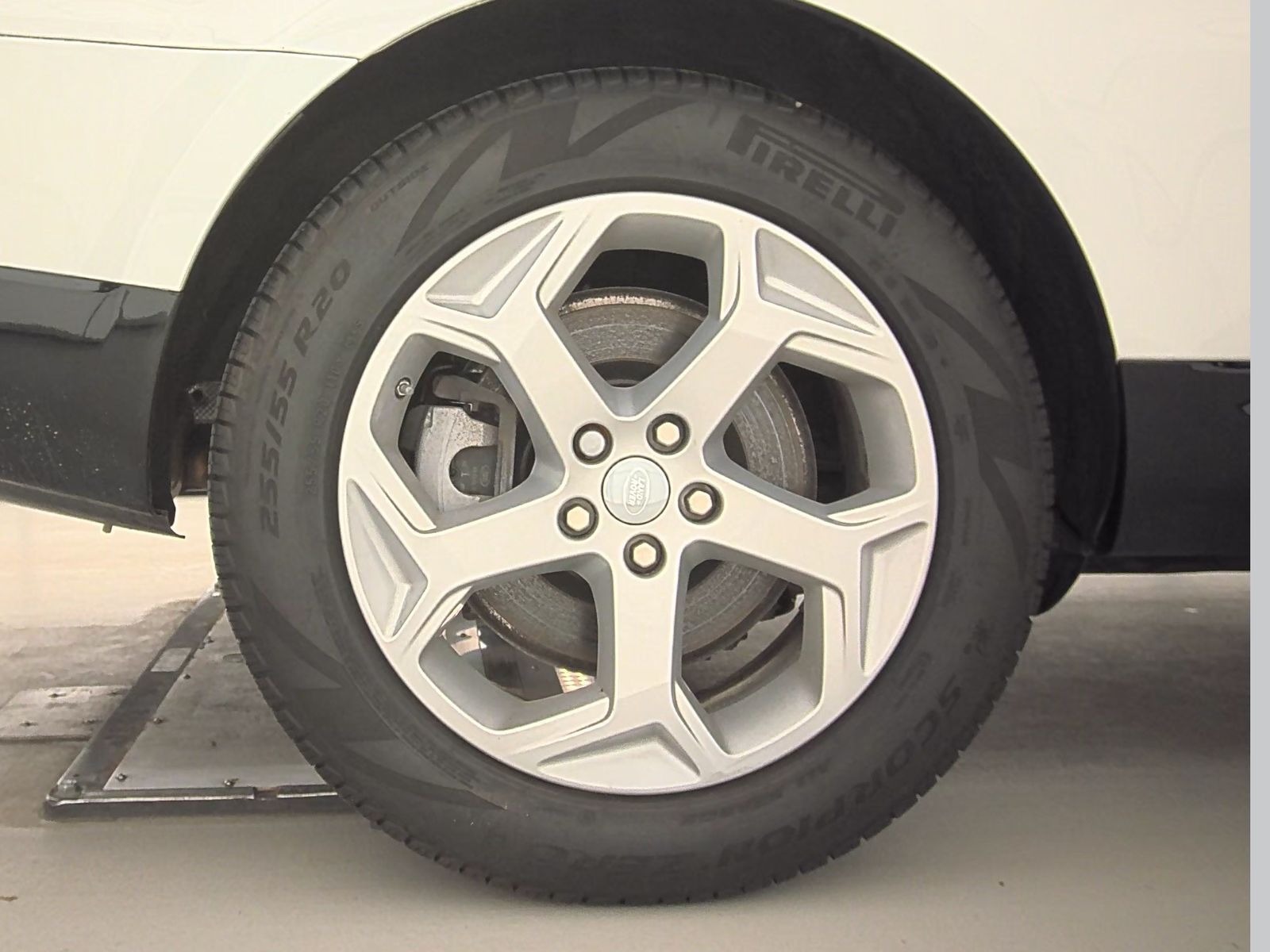 2020 Land Rover Range Rover Sport HSE AWD