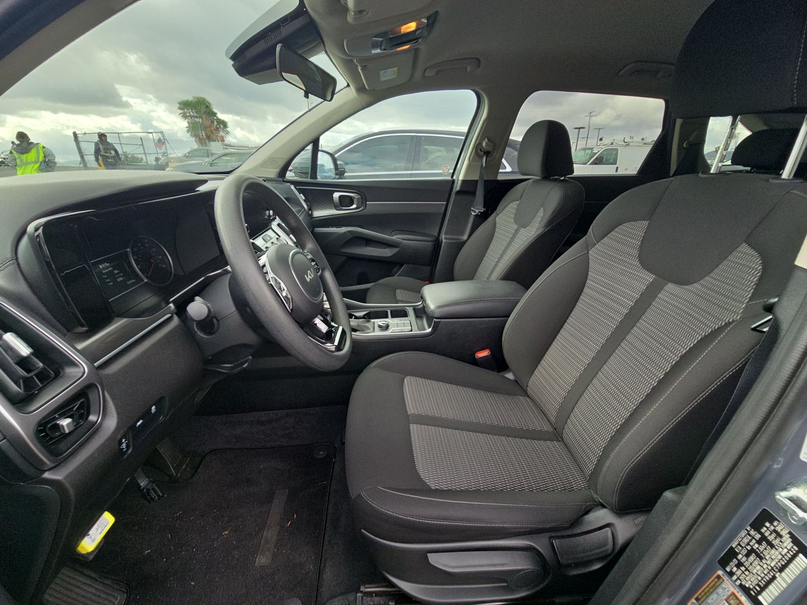 2023 Kia Sorento LX FWD