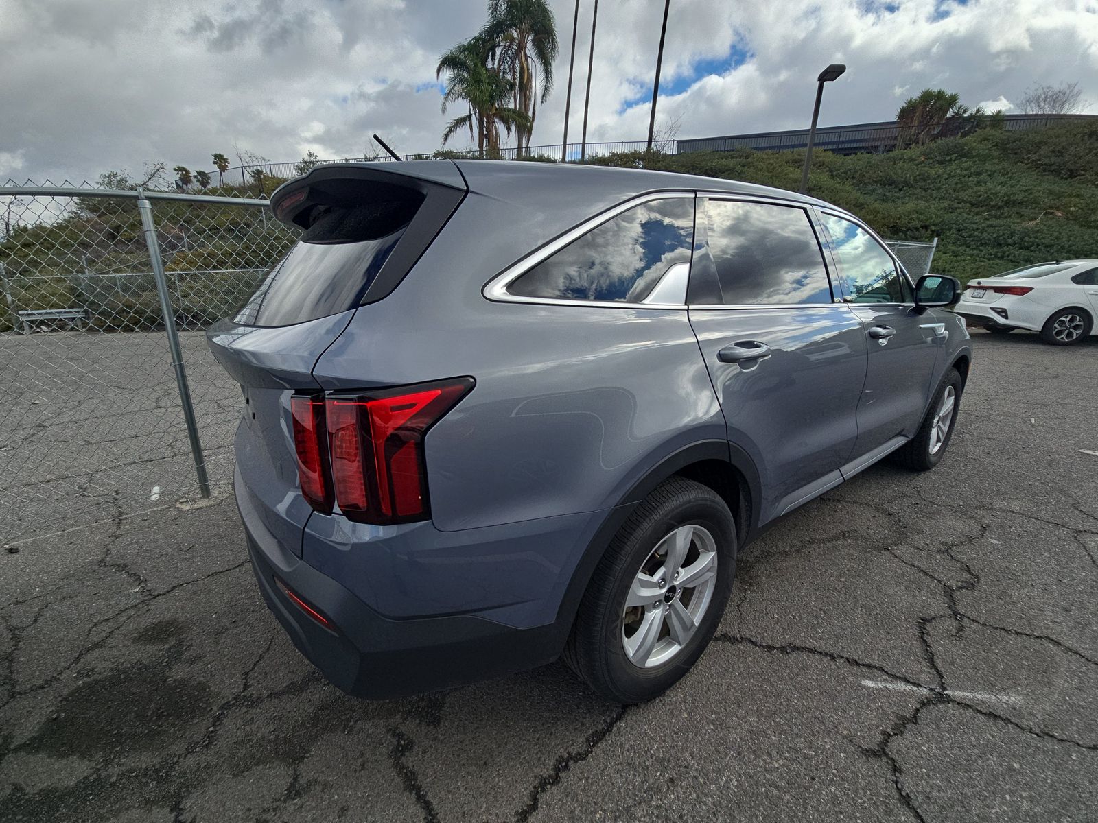 2023 Kia Sorento LX FWD