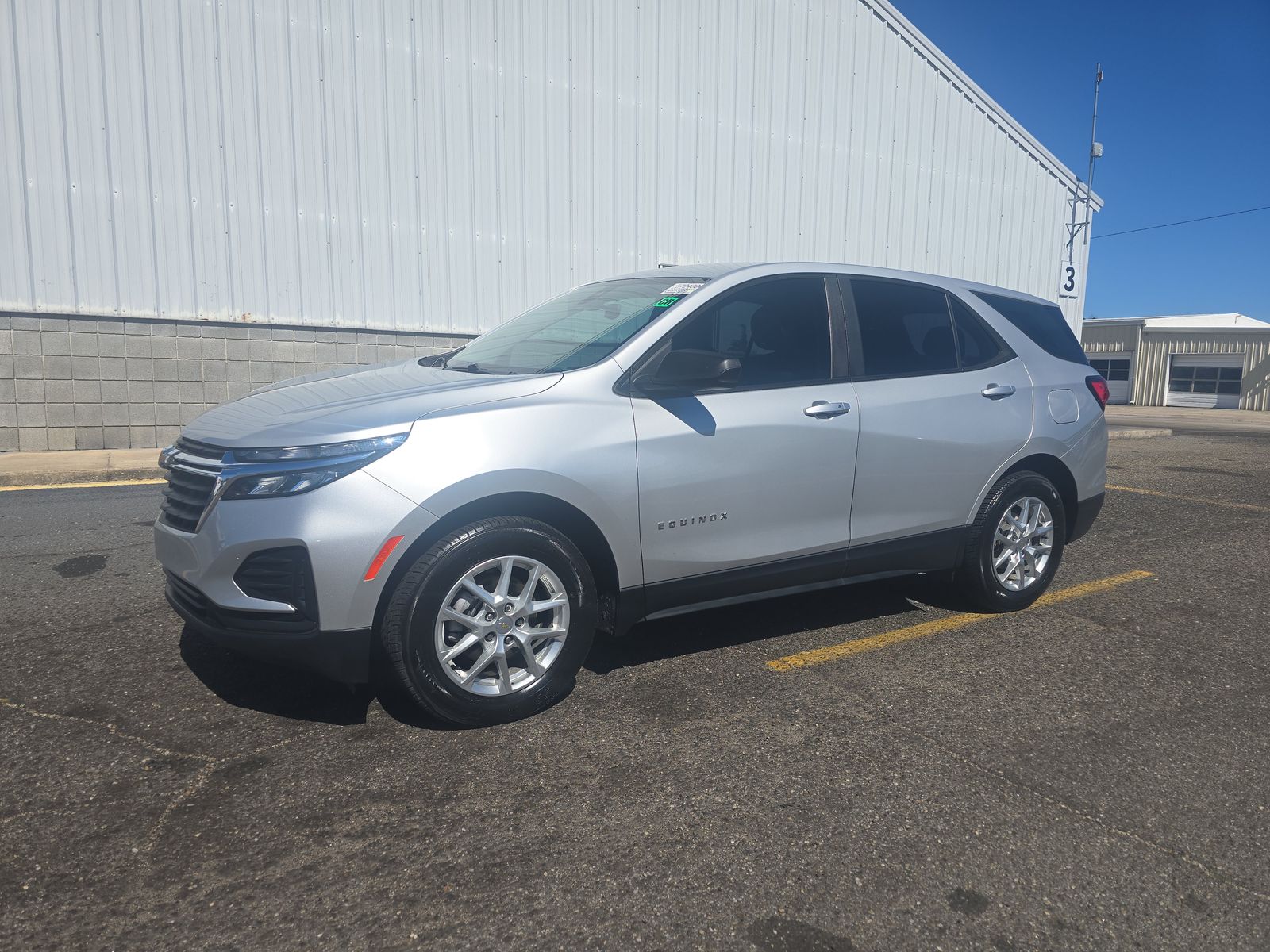 2022 Chevrolet Equinox LS AWD