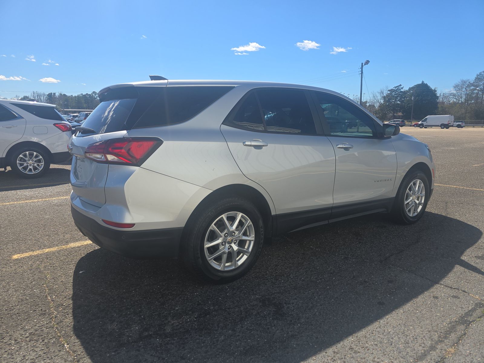 2022 Chevrolet Equinox LS AWD