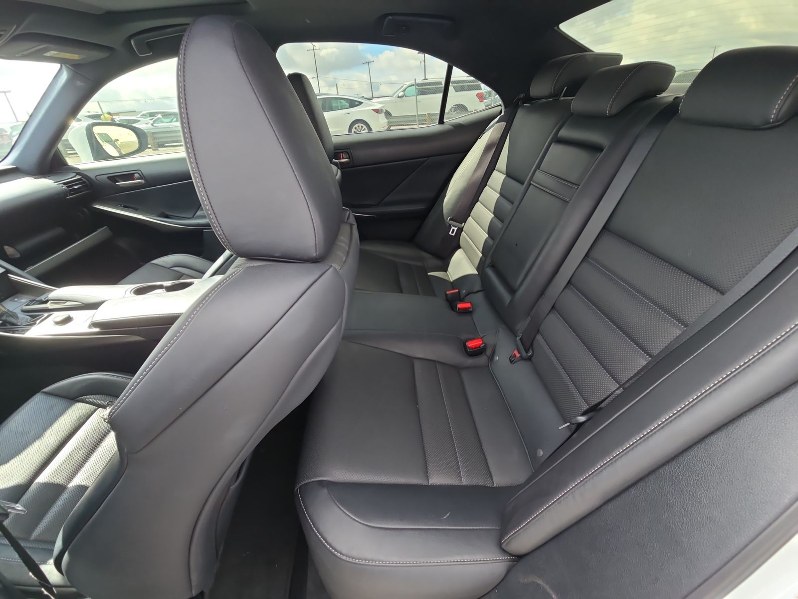 2017 Lexus IS IS 200t F SPORT RWD