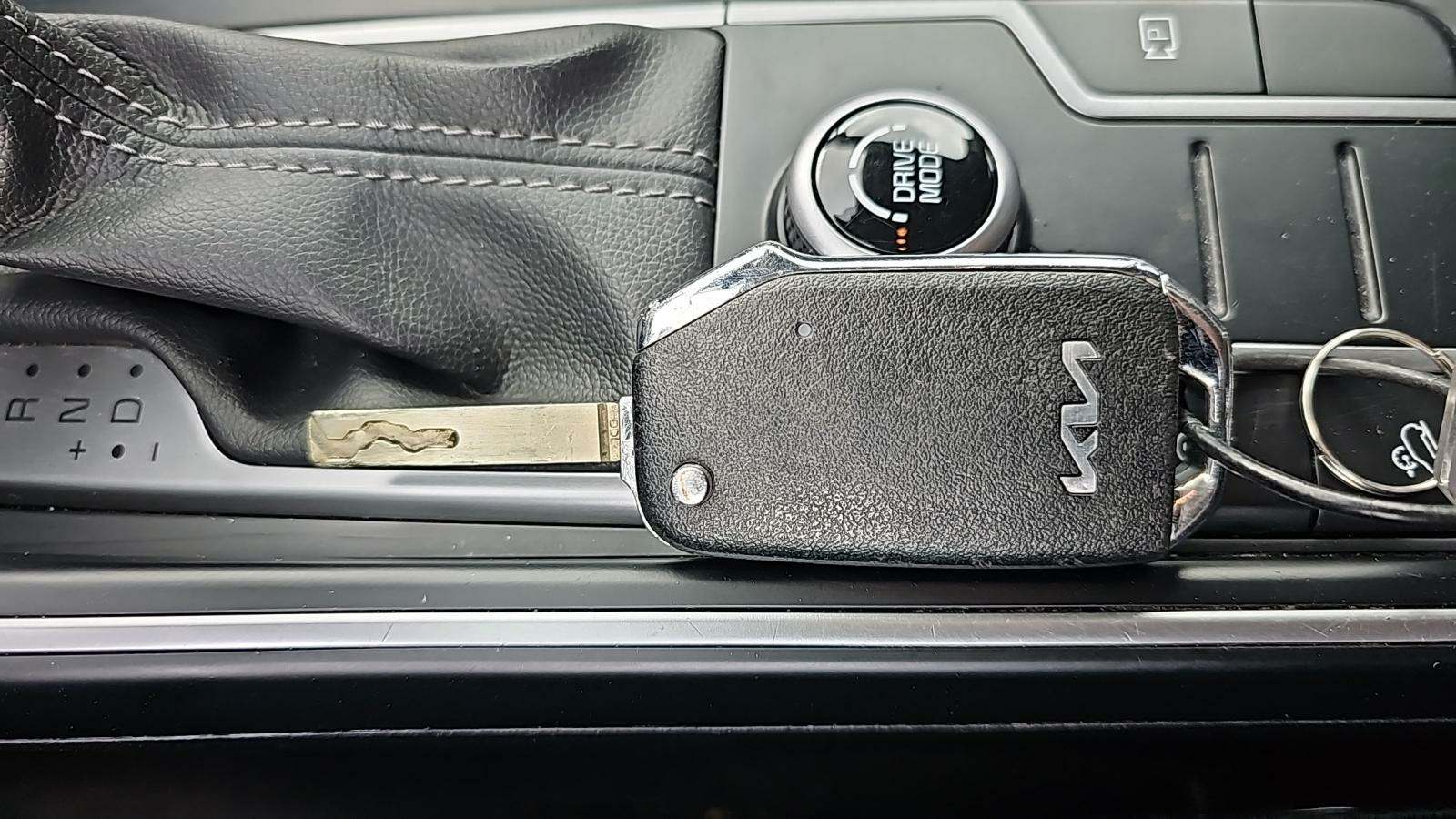 2023 Kia Sorento LX FWD