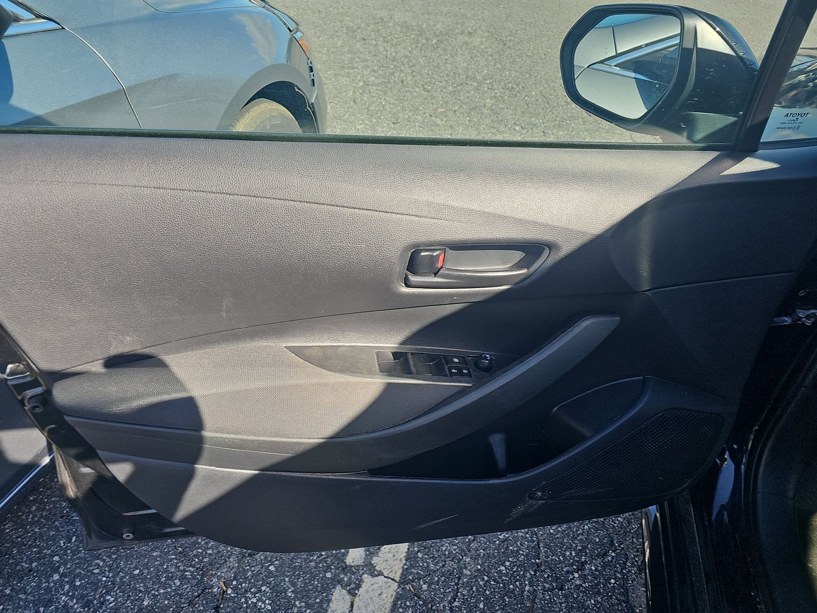 2022 Toyota Corolla LE FWD