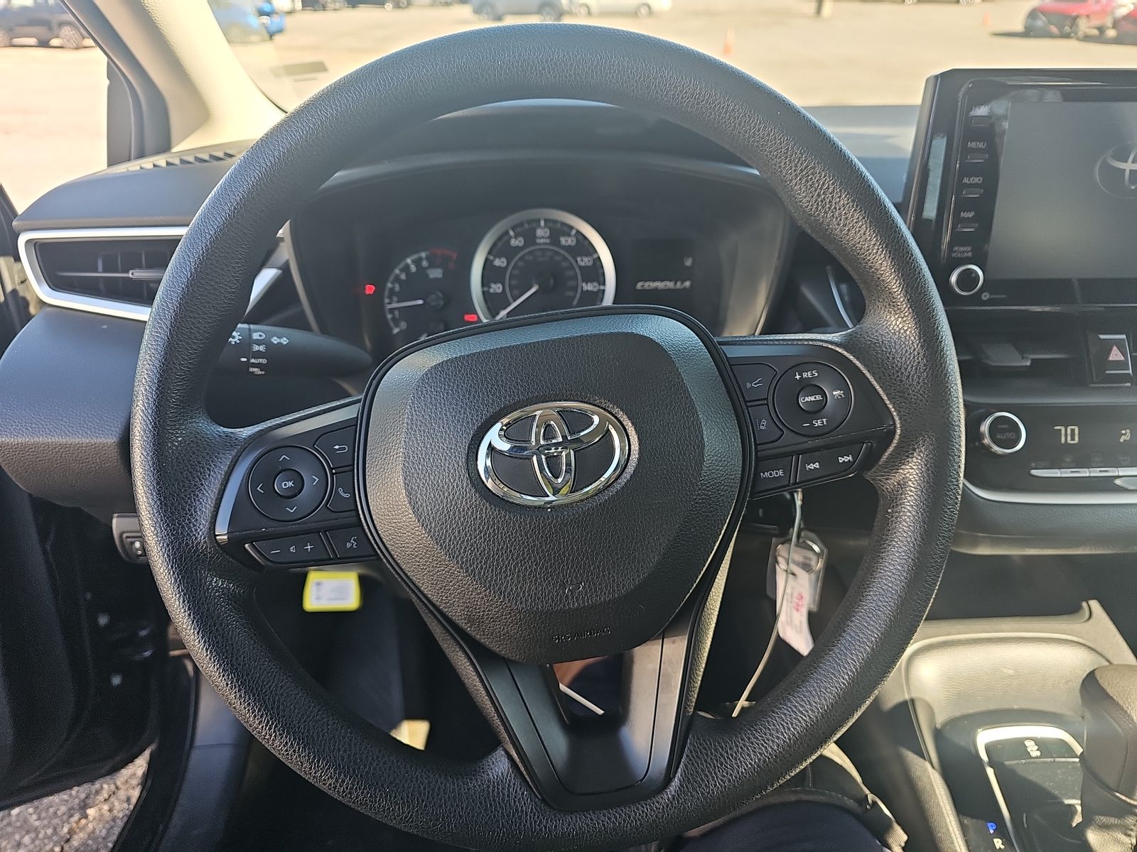 2022 Toyota Corolla LE FWD