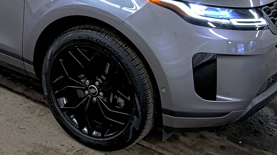 2020 Land Rover Range Rover Evoque SE AWD