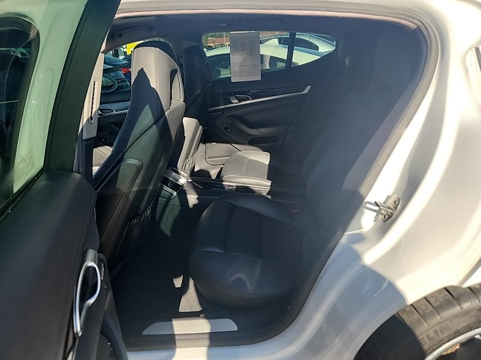 2014 Porsche Panamera 4 AWD