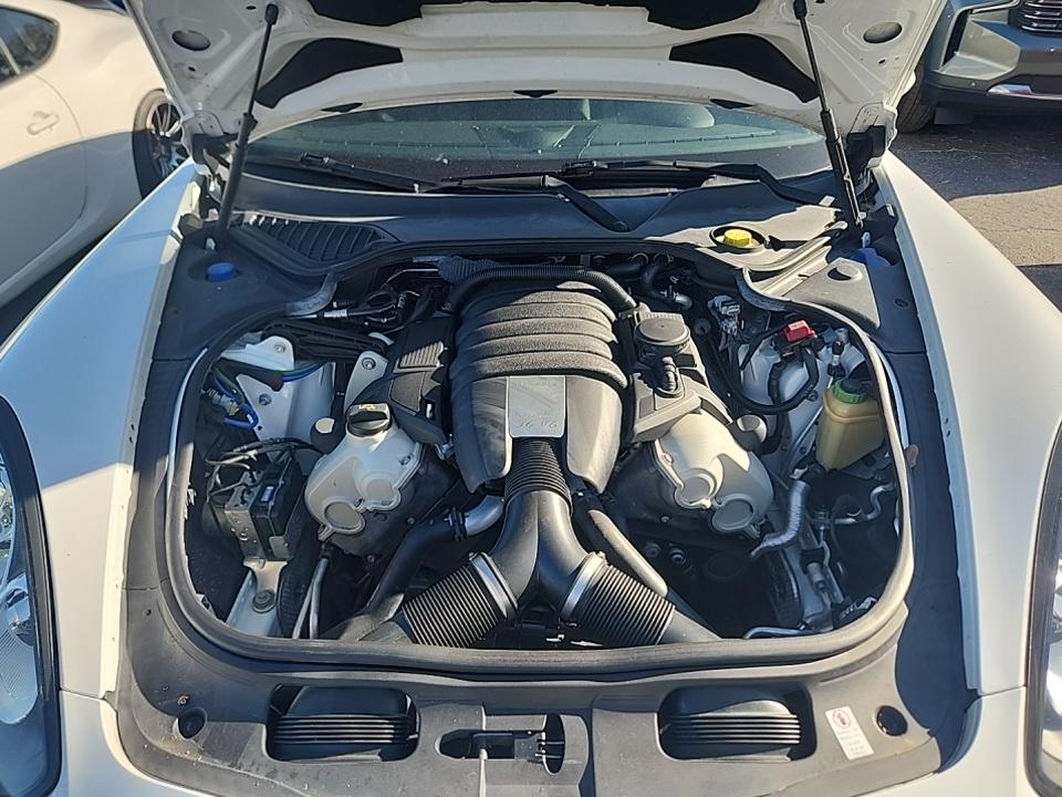 2014 Porsche Panamera 4 AWD