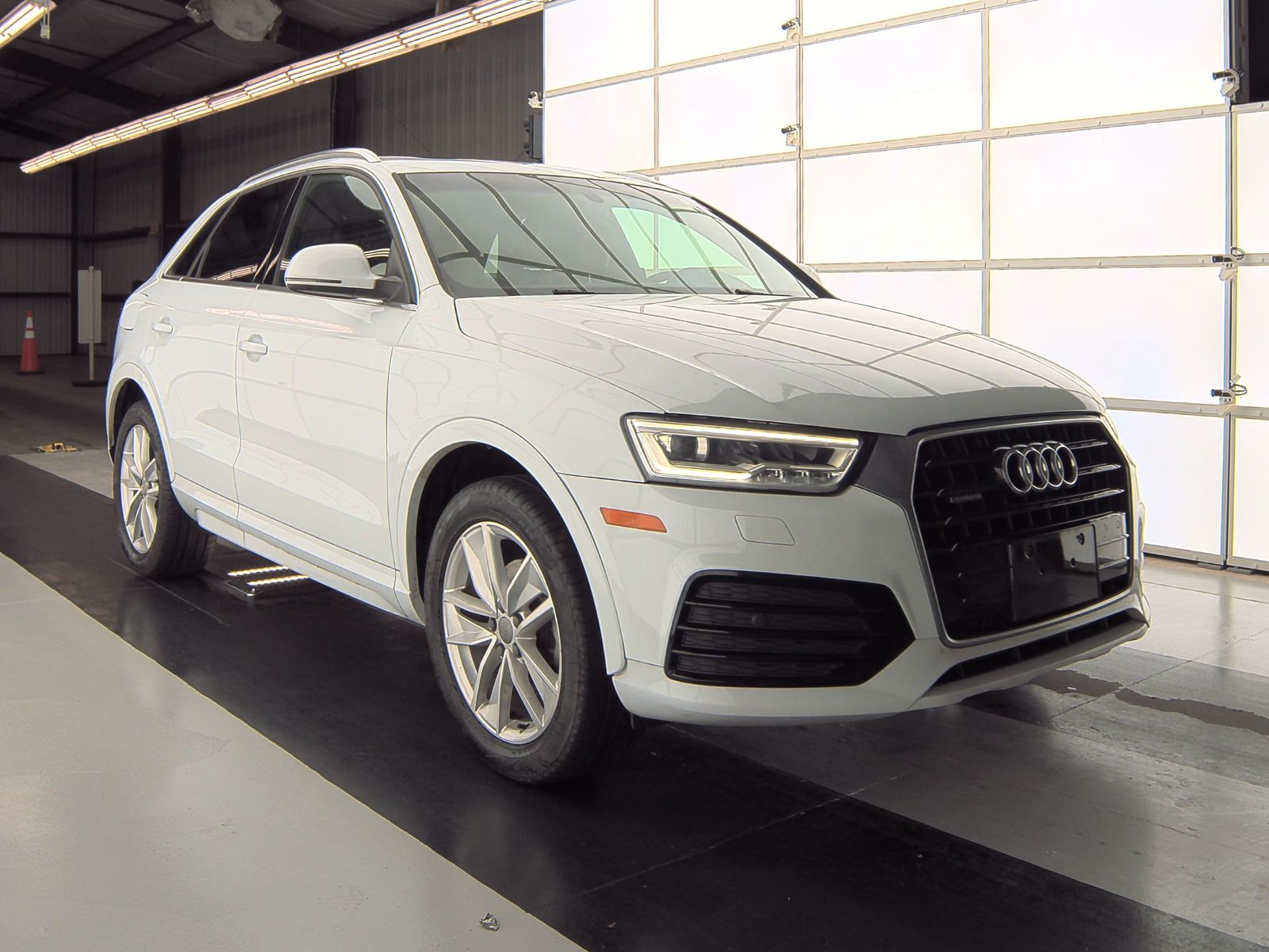 2018 Audi Q3 2.0T Premium Plus AWD