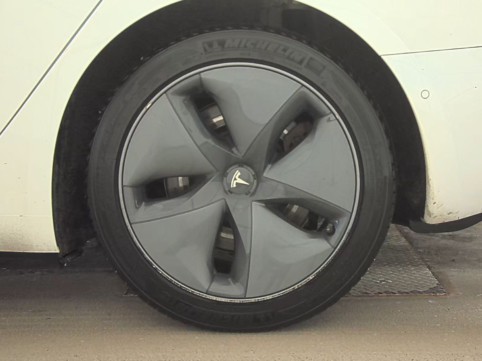 2020 Tesla Model 3 Long Range AWD