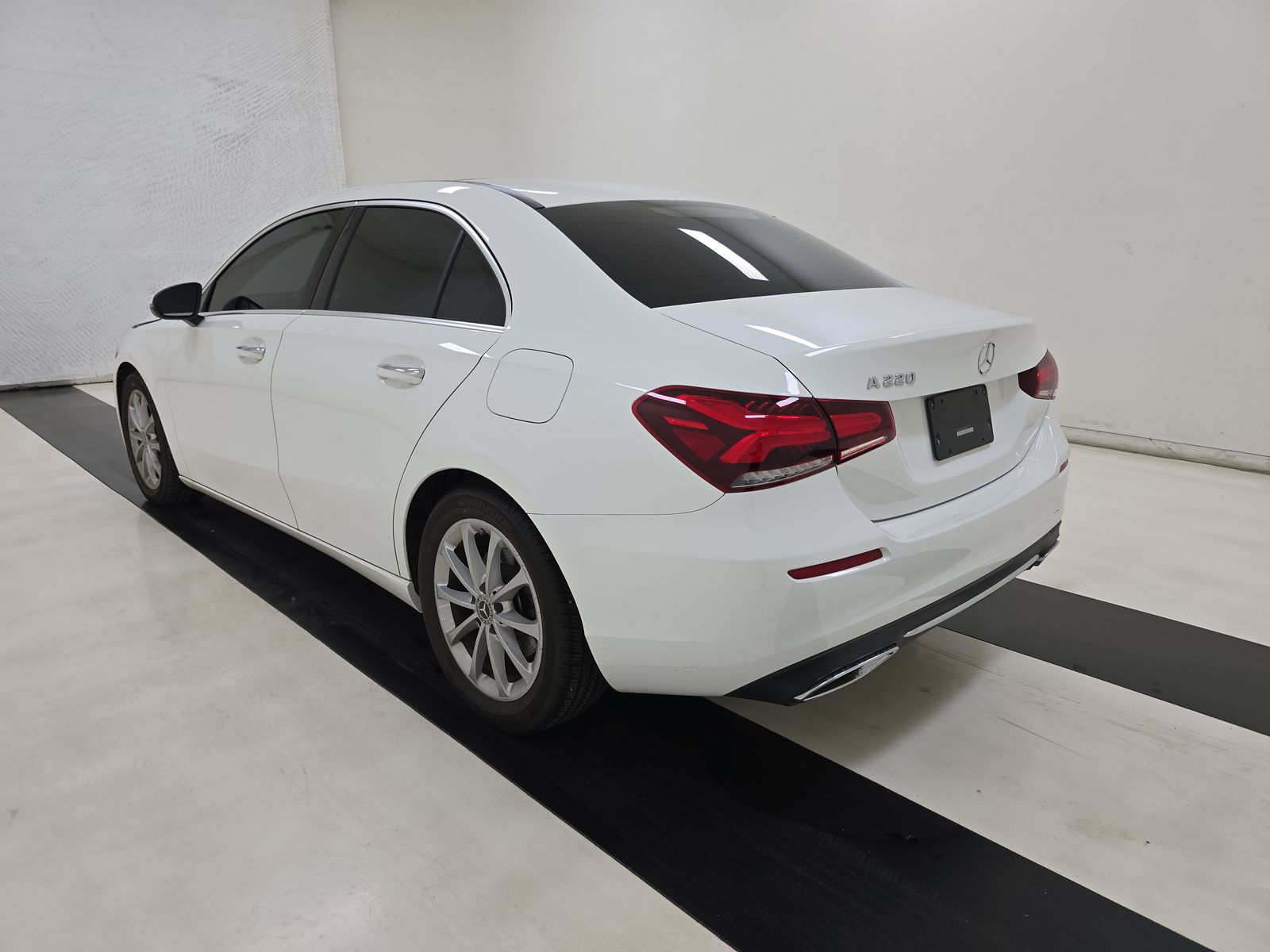 2021 Mercedes-Benz A-Class A 220 FWD