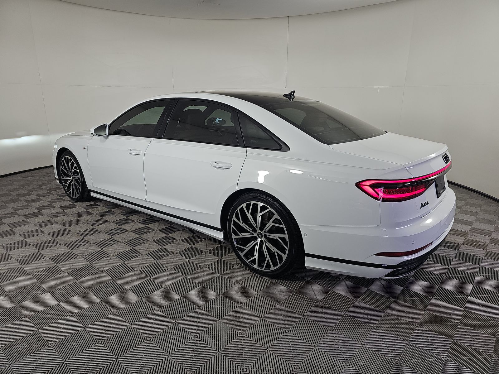 2021 Audi A8 Base AWD