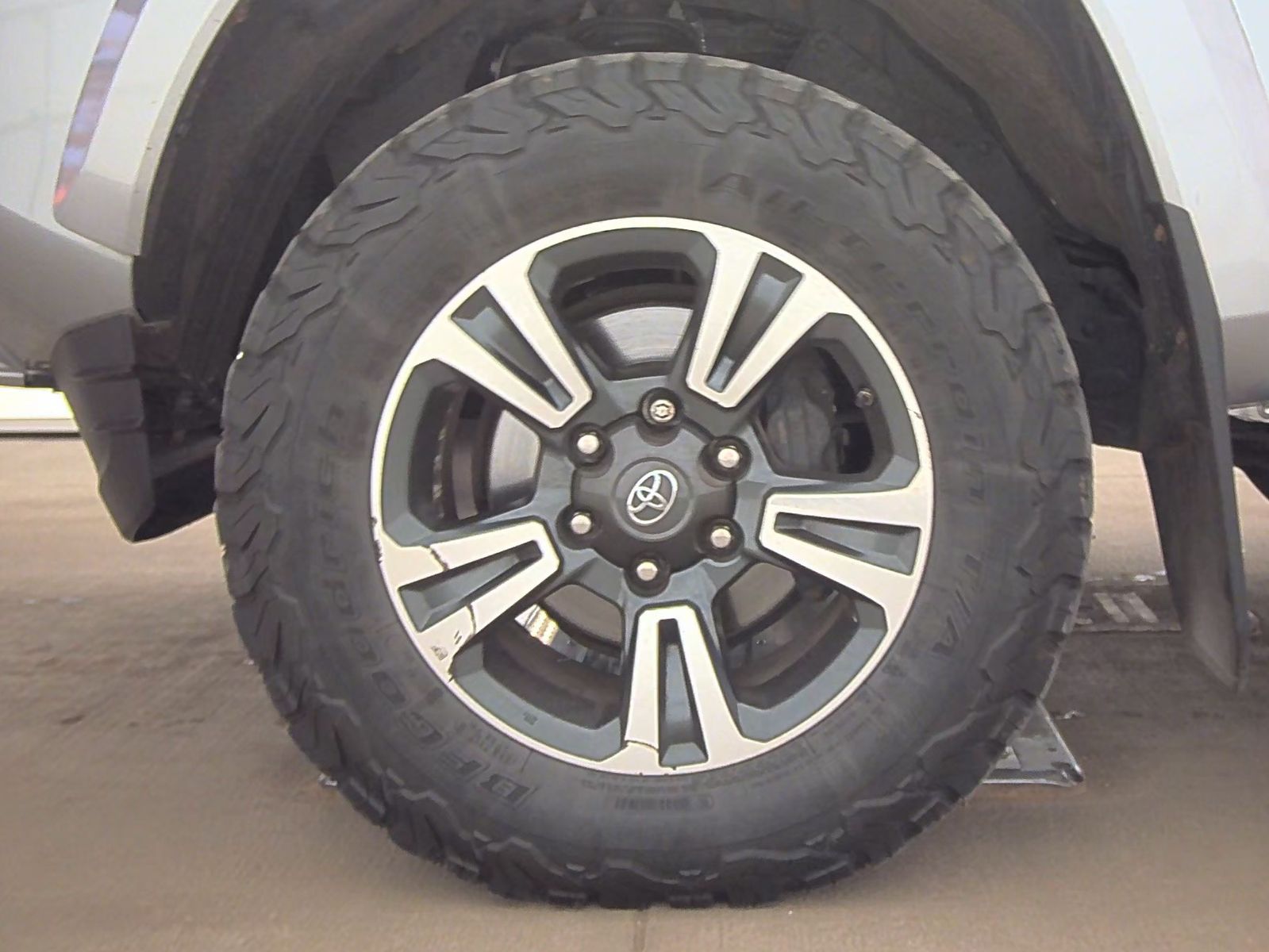 2019 Toyota Tacoma SR5 AWD