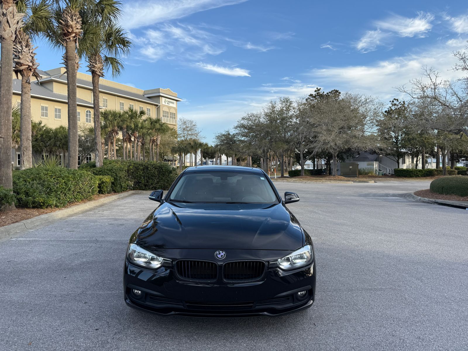 2017 BMW 3 Series Sedan 320i xDrive