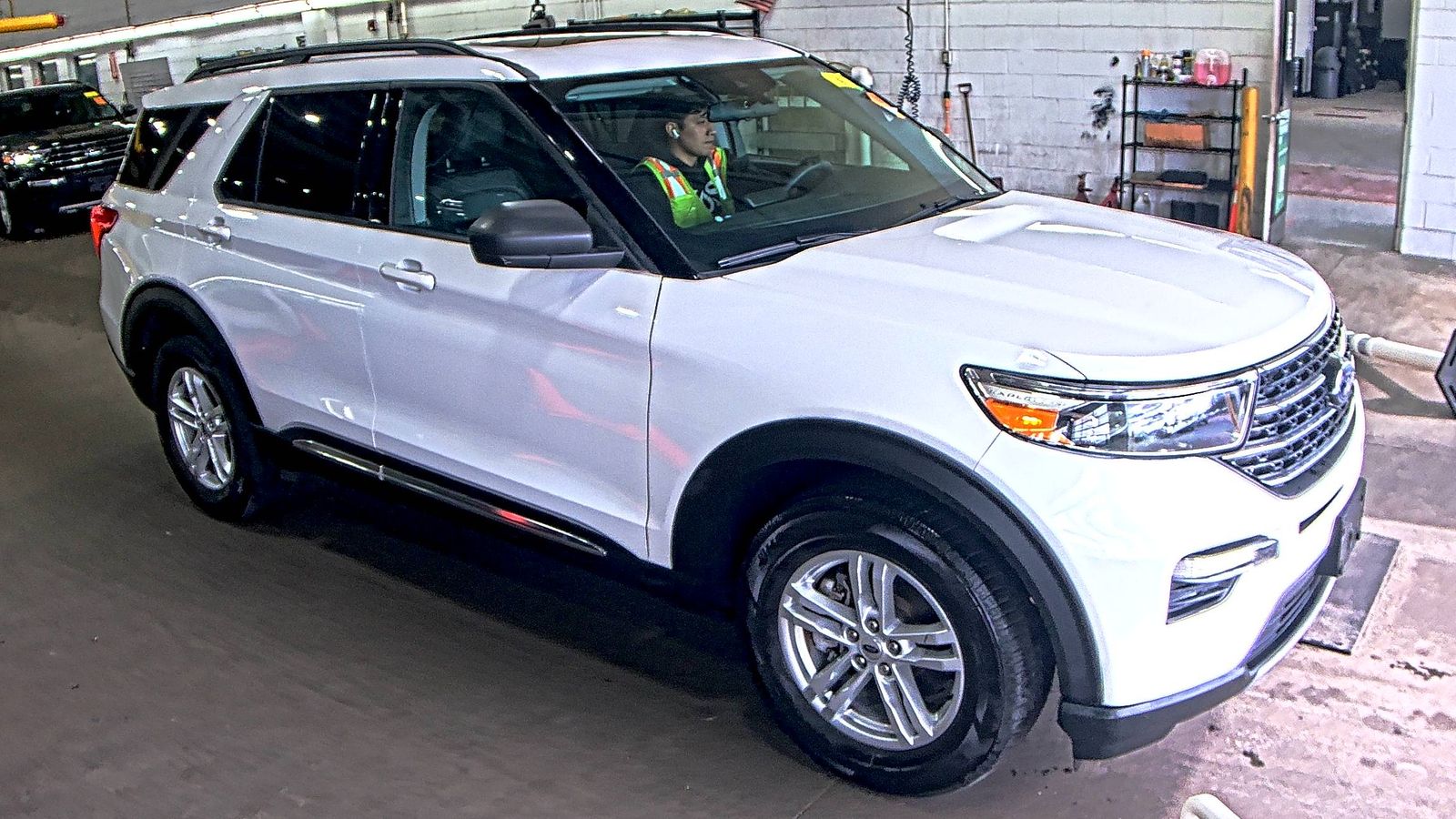 2022 Ford Explorer XLT AWD