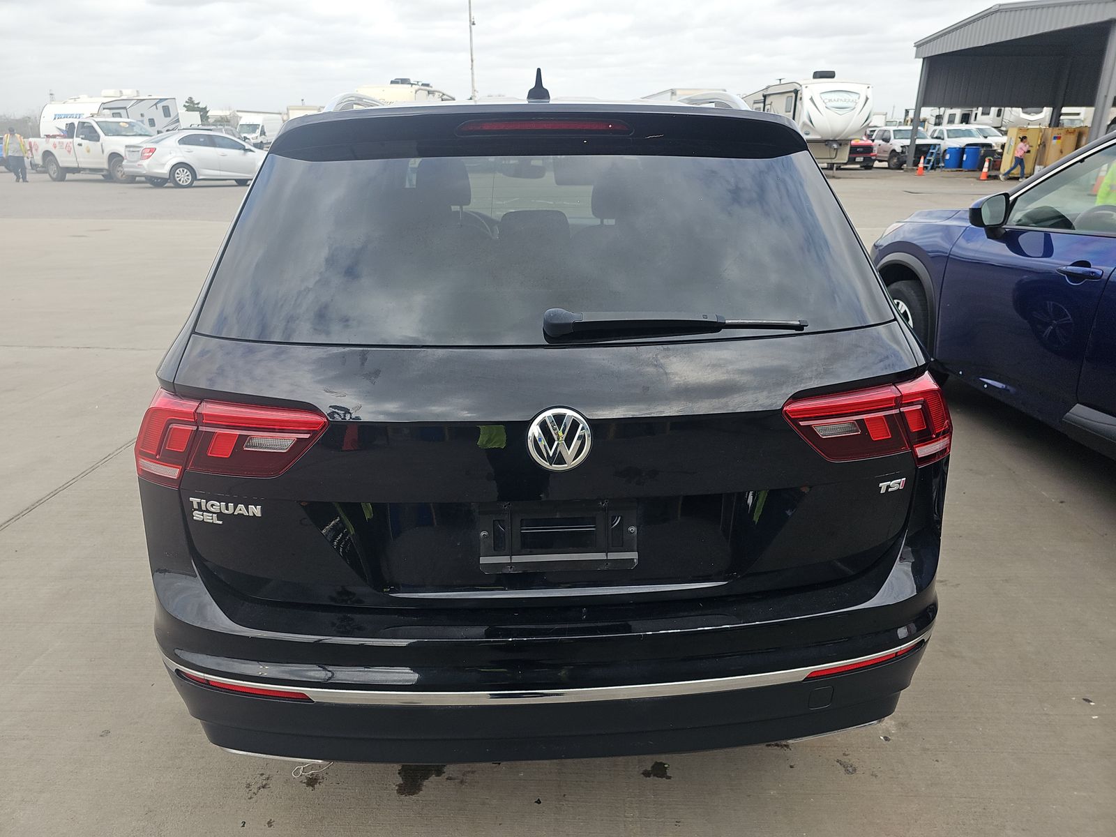 2018 Volkswagen Tiguan 2.0T SEL FWD