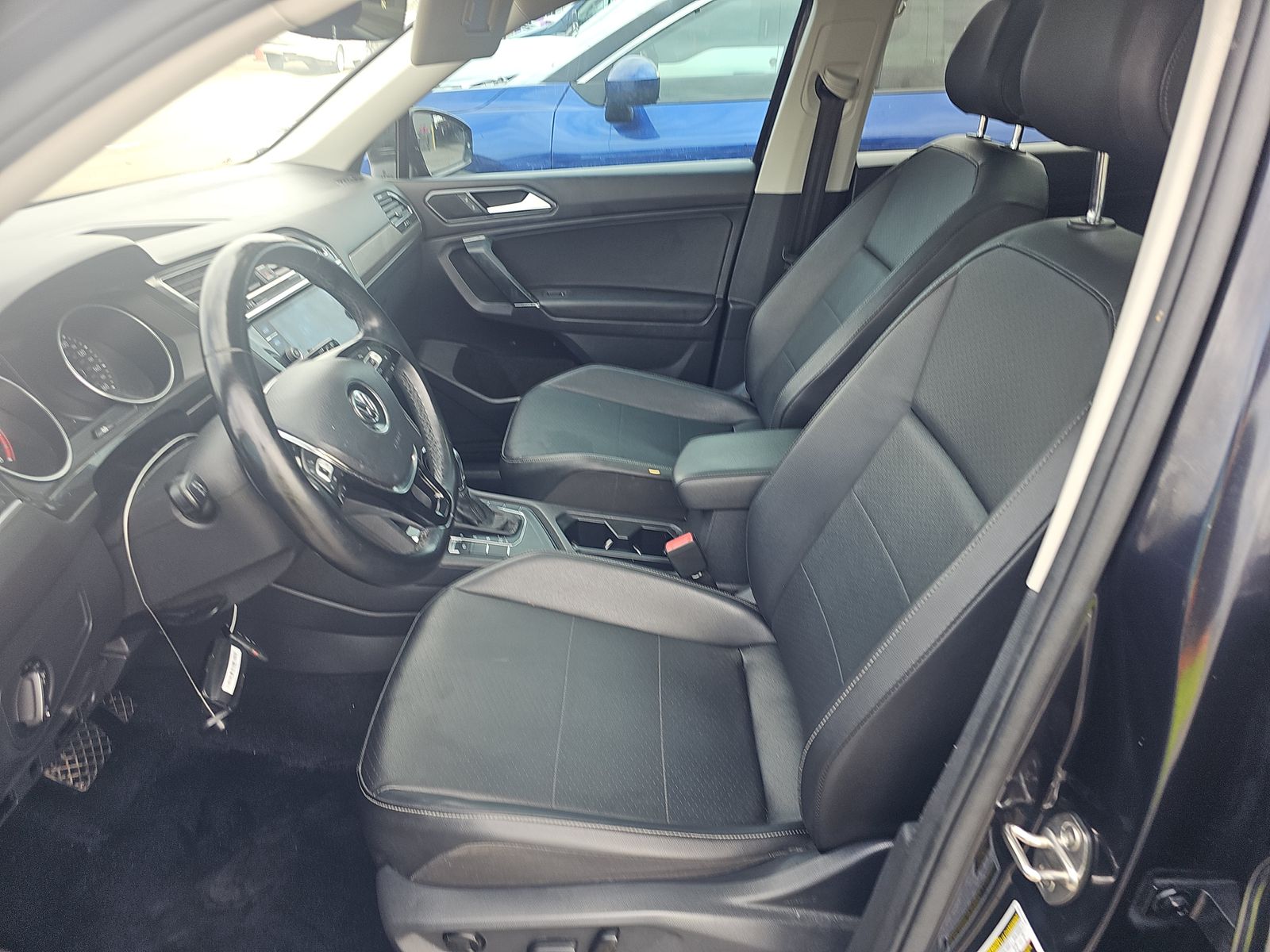 2018 Volkswagen Tiguan 2.0T SEL FWD