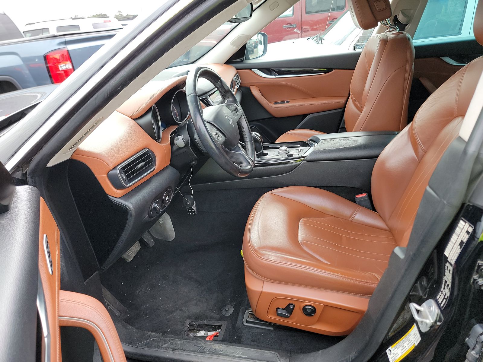 2017 Maserati Levante Base AWD