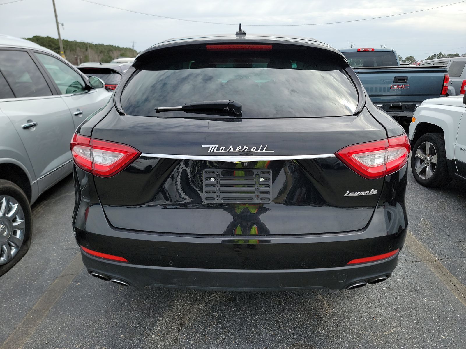 2017 Maserati Levante Base AWD