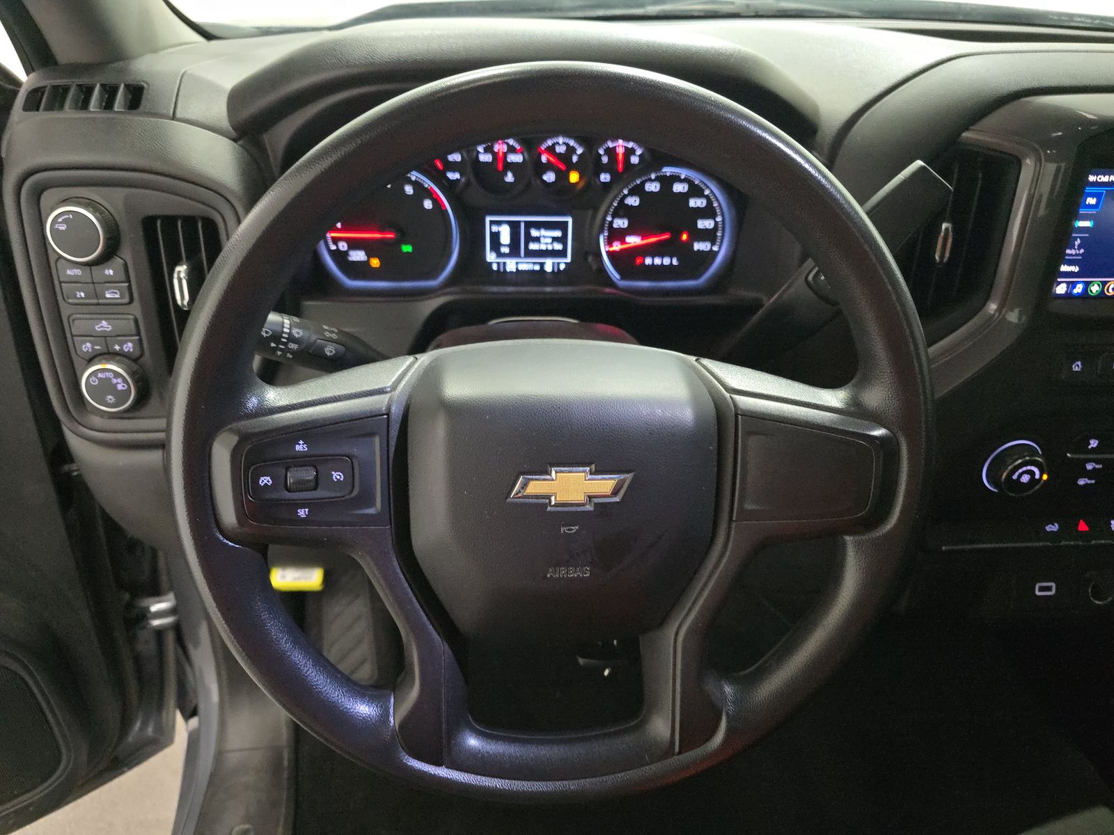 2020 Chevrolet Silverado 1500 Custom AWD