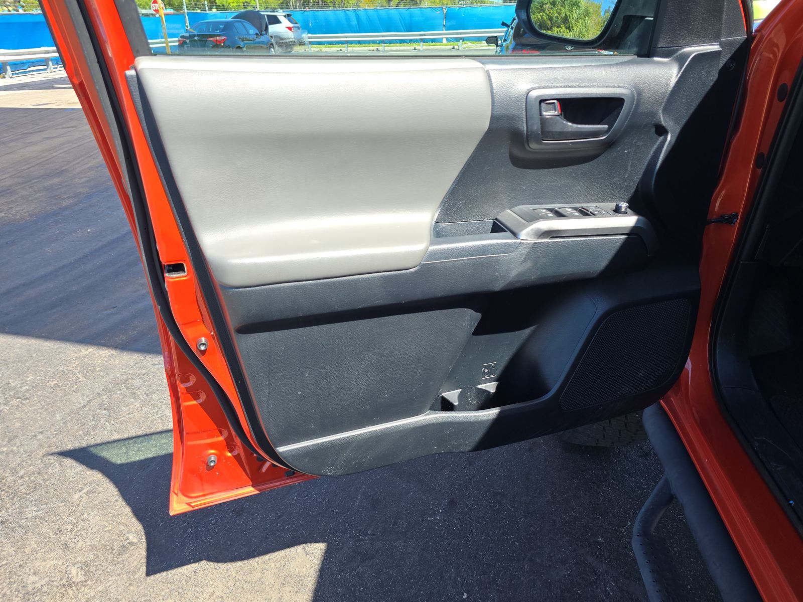 2016 Toyota Tacoma SR5 RWD