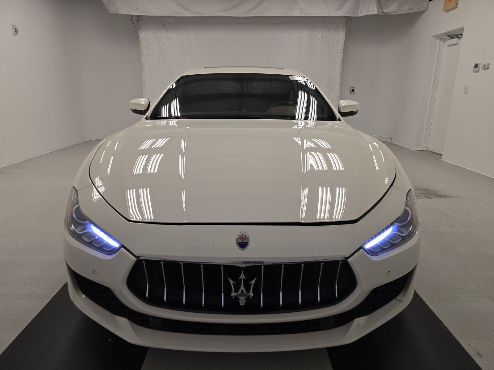 2018 Maserati Ghibli Base RWD