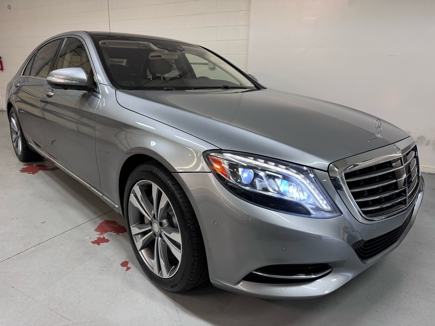 2015 Mercedes-Benz S 550 4MATIC Sedan
