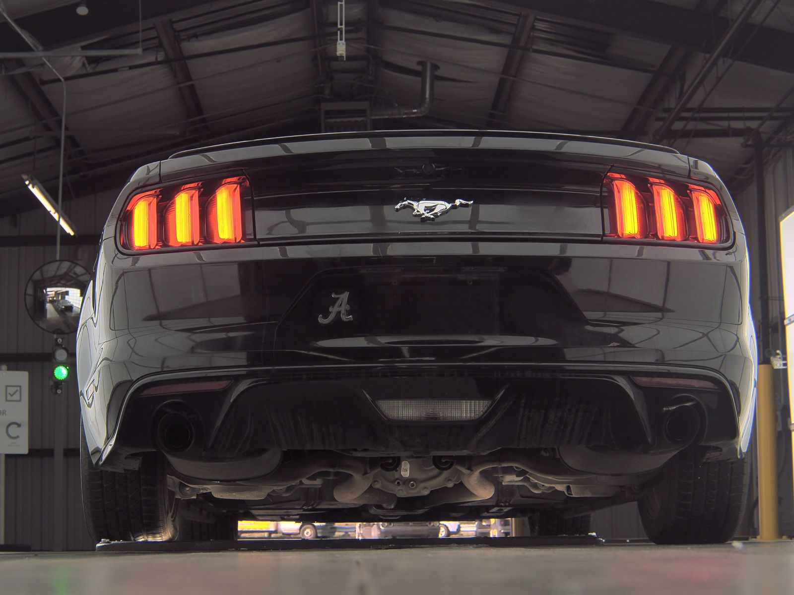 2017 Ford Mustang EcoBoost RWD