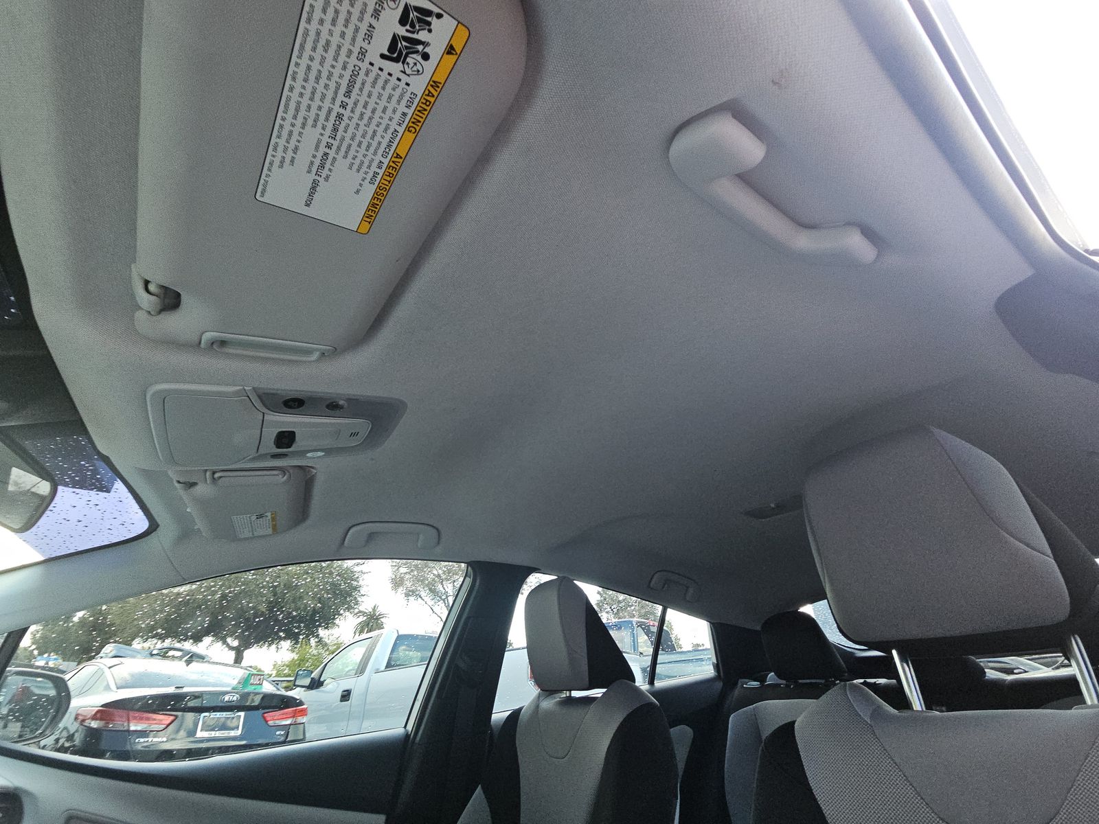 2019 Toyota Prius L Eco FWD