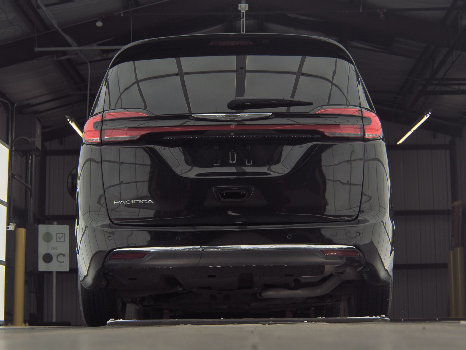 2021 Chrysler Pacifica Touring L FWD